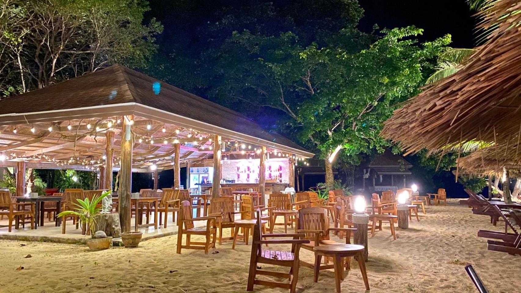 Koh Ngai Paradise Beach Exterior photo
