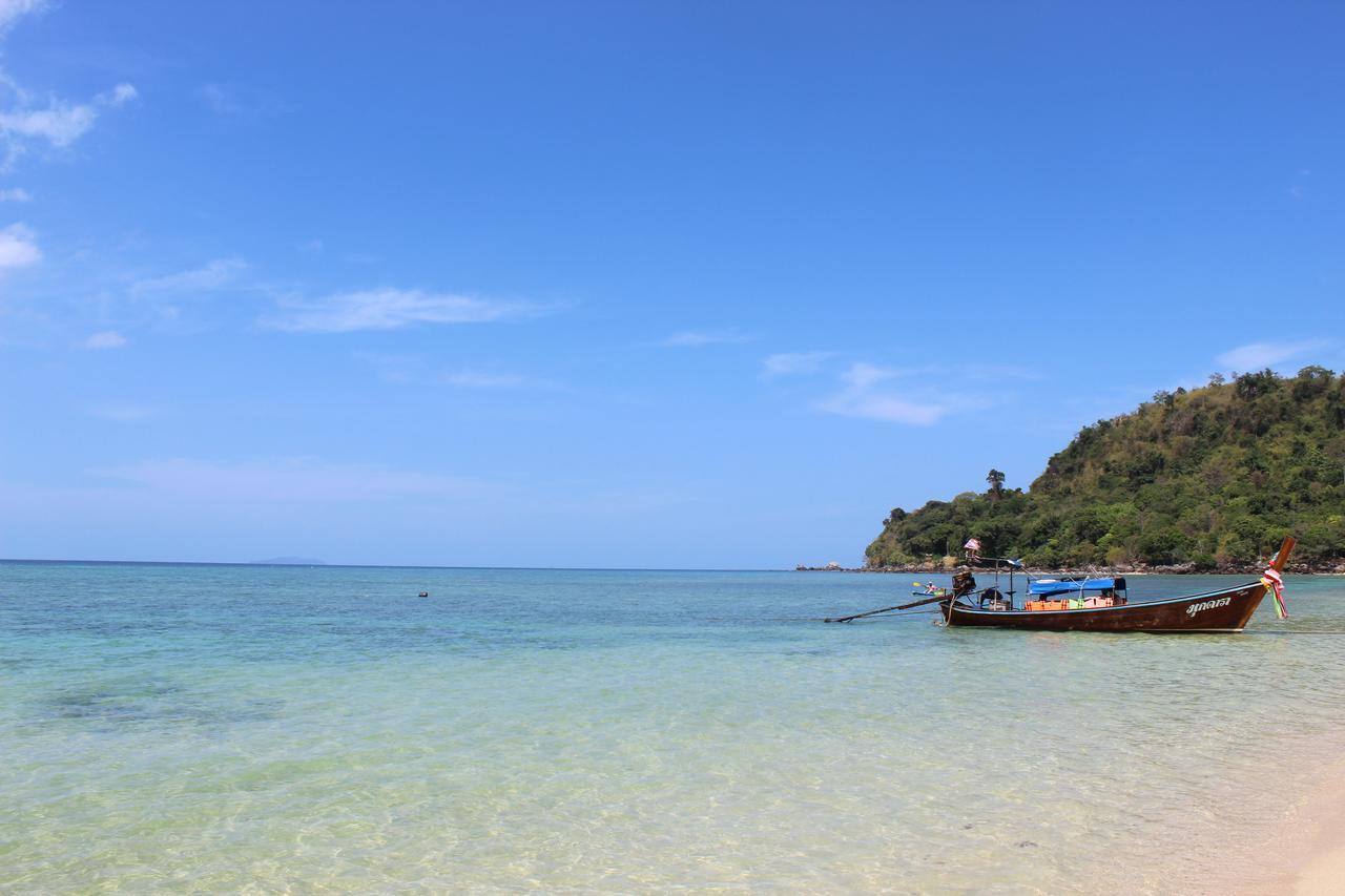 Koh Ngai Paradise Beach Exterior photo